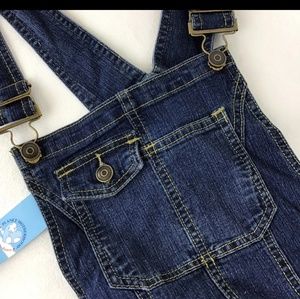 NWT Maternity overalls medium